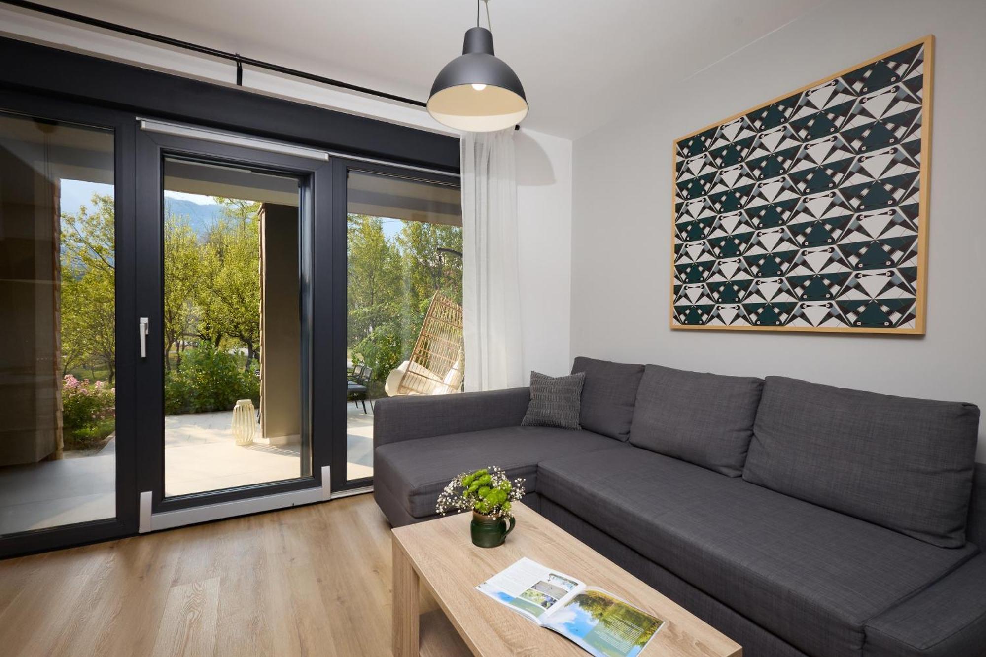 Plitvice Nest 2 Apartment ราโควิซา ภายนอก รูปภาพ