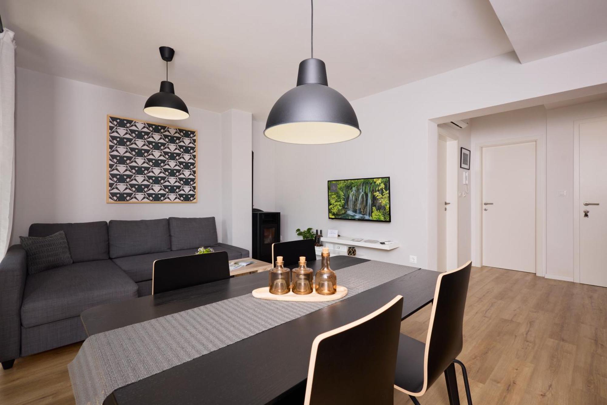 Plitvice Nest 2 Apartment ราโควิซา ภายนอก รูปภาพ