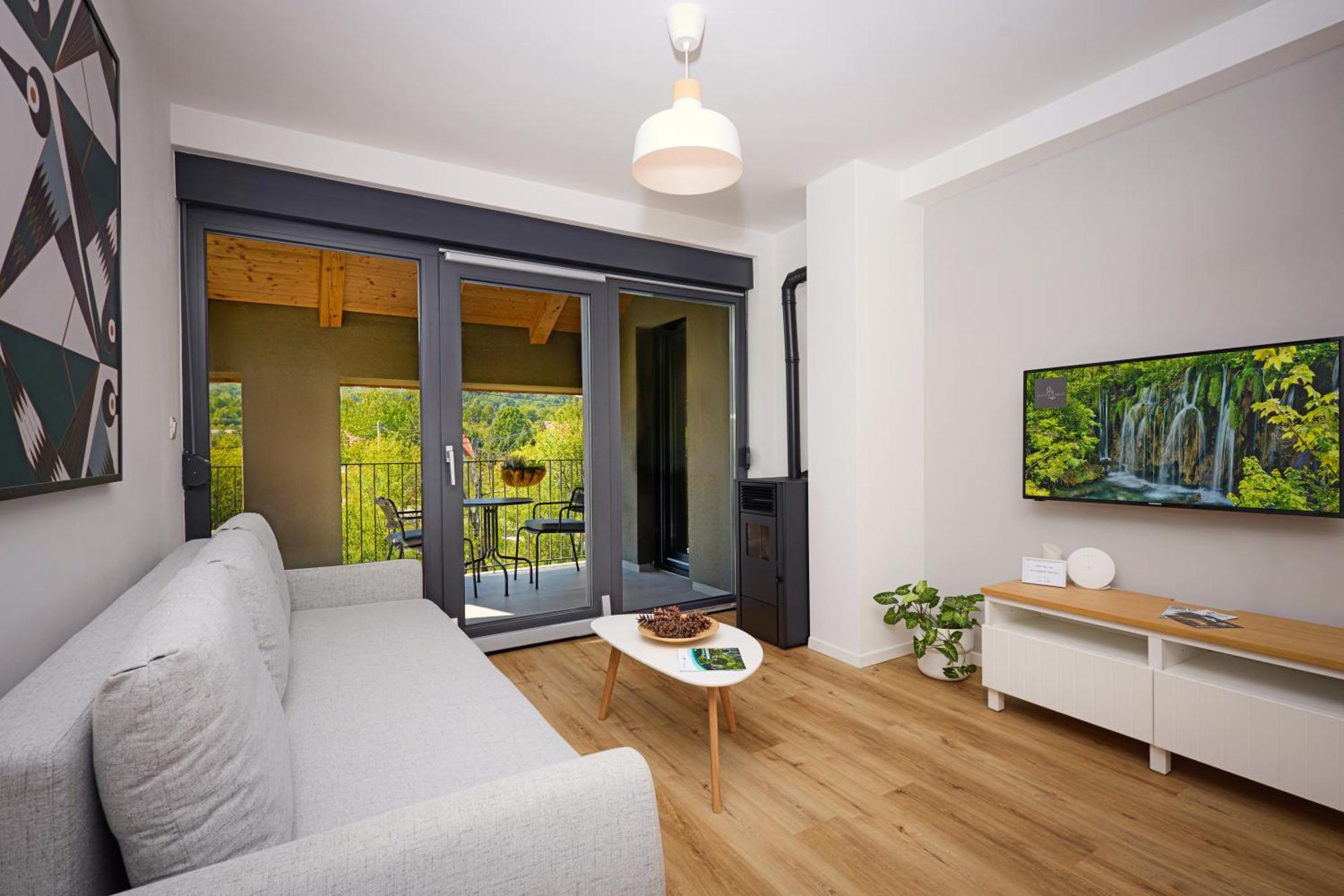Plitvice Nest 2 Apartment ราโควิซา ภายนอก รูปภาพ